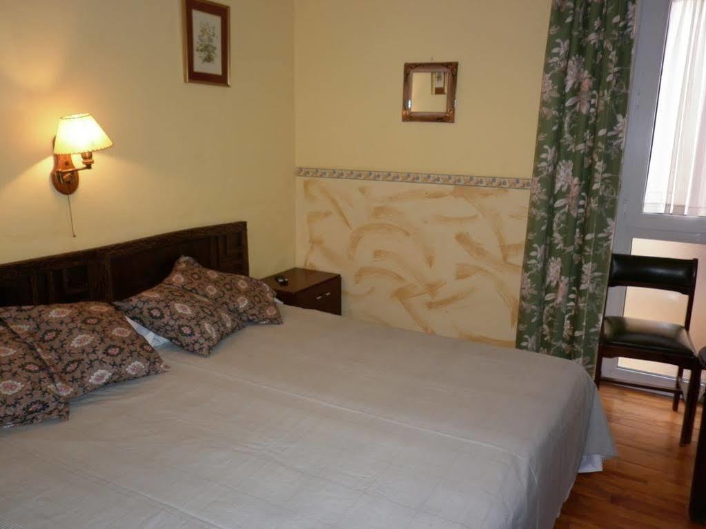 Fonda Cerdanya Hotel Puigcerdà Kültér fotó